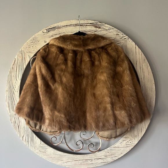 Vintage minks fur cape jacket - Picture 5 of 11